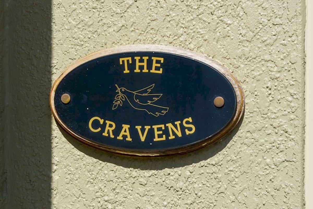 The Cravens Villa Davenport Exterior photo